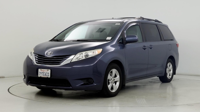 2017 Toyota Sienna LE 4