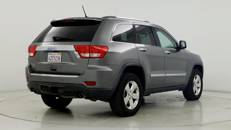 2013 Jeep Grand Cherokee Overland 8