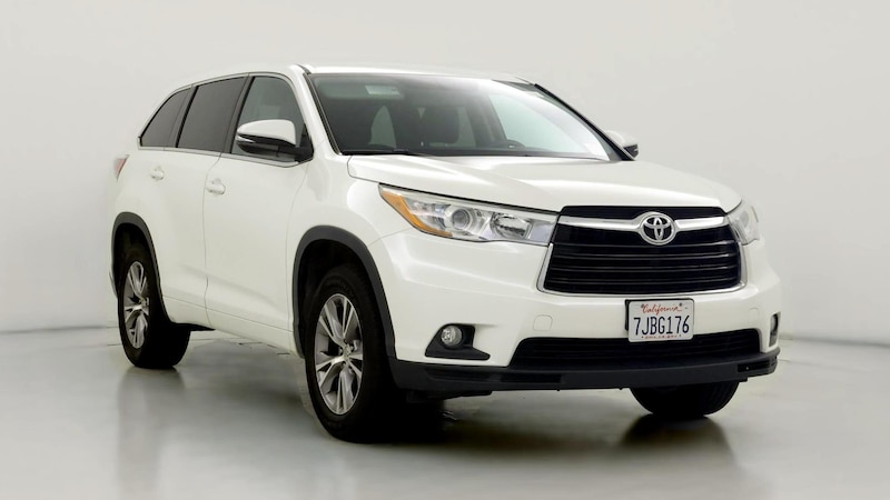 2015 Toyota Highlander Plus Hero Image