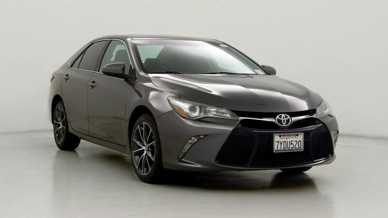 2017 Toyota Camry XSE Hero Image