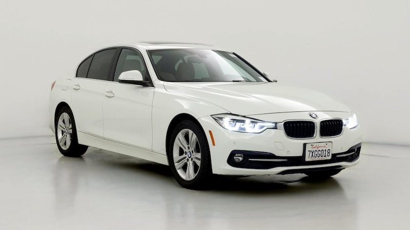 2017 BMW 3 Series 330i Hero Image