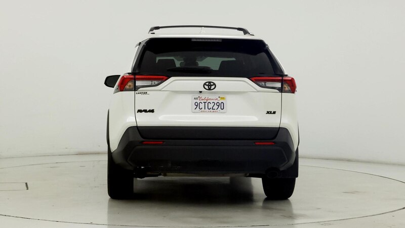 2022 Toyota RAV4 XLE Premium 6