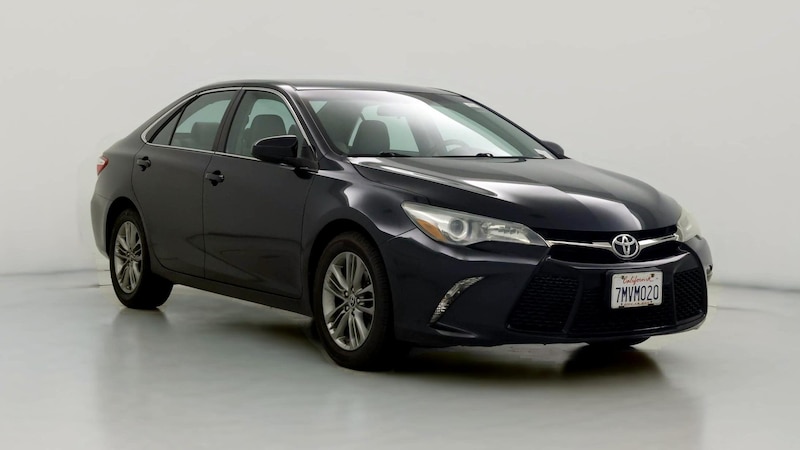 2015 Toyota Camry SE Hero Image