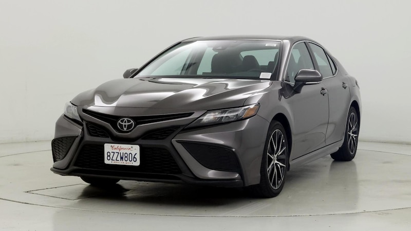 2022 Toyota Camry SE 4