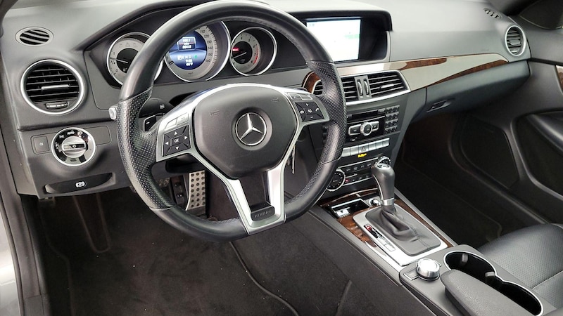 2014 Mercedes-Benz C-Class C 250 9