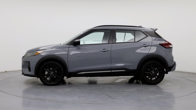 2023 Nissan Kicks SR 3