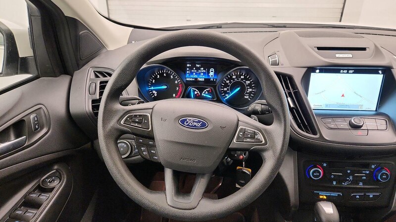 2017 Ford Escape SE 10