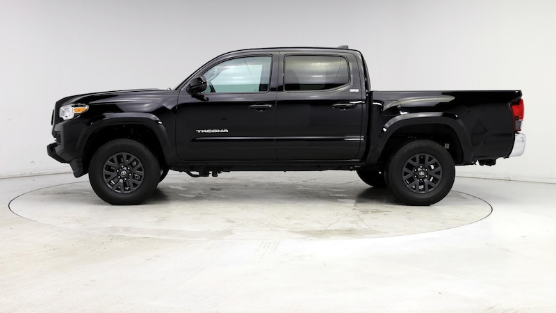 2023 Toyota Tacoma SR5 3