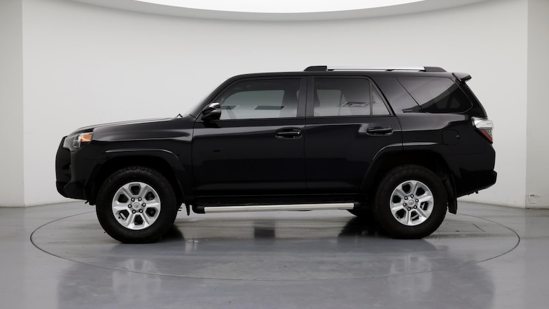 2022 Toyota 4Runner SR5 3