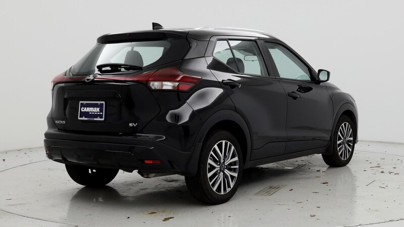 2024 Nissan Kicks SV 8