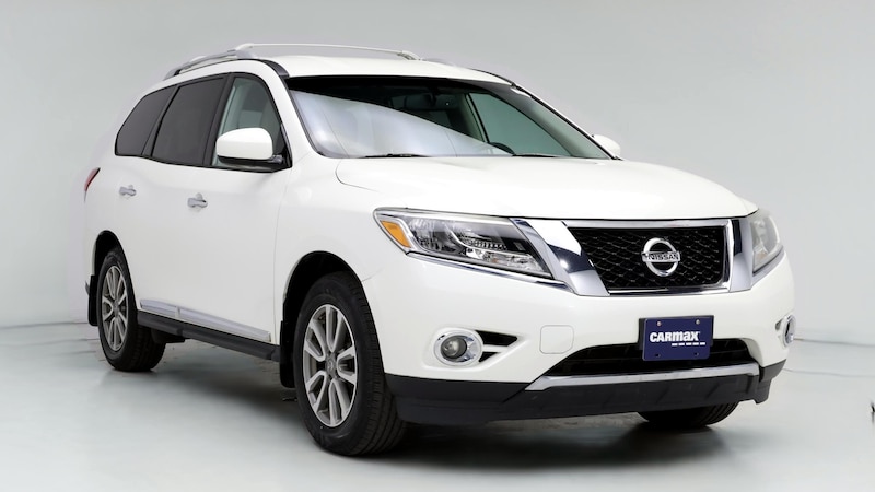 2016 Nissan Pathfinder SL Hero Image