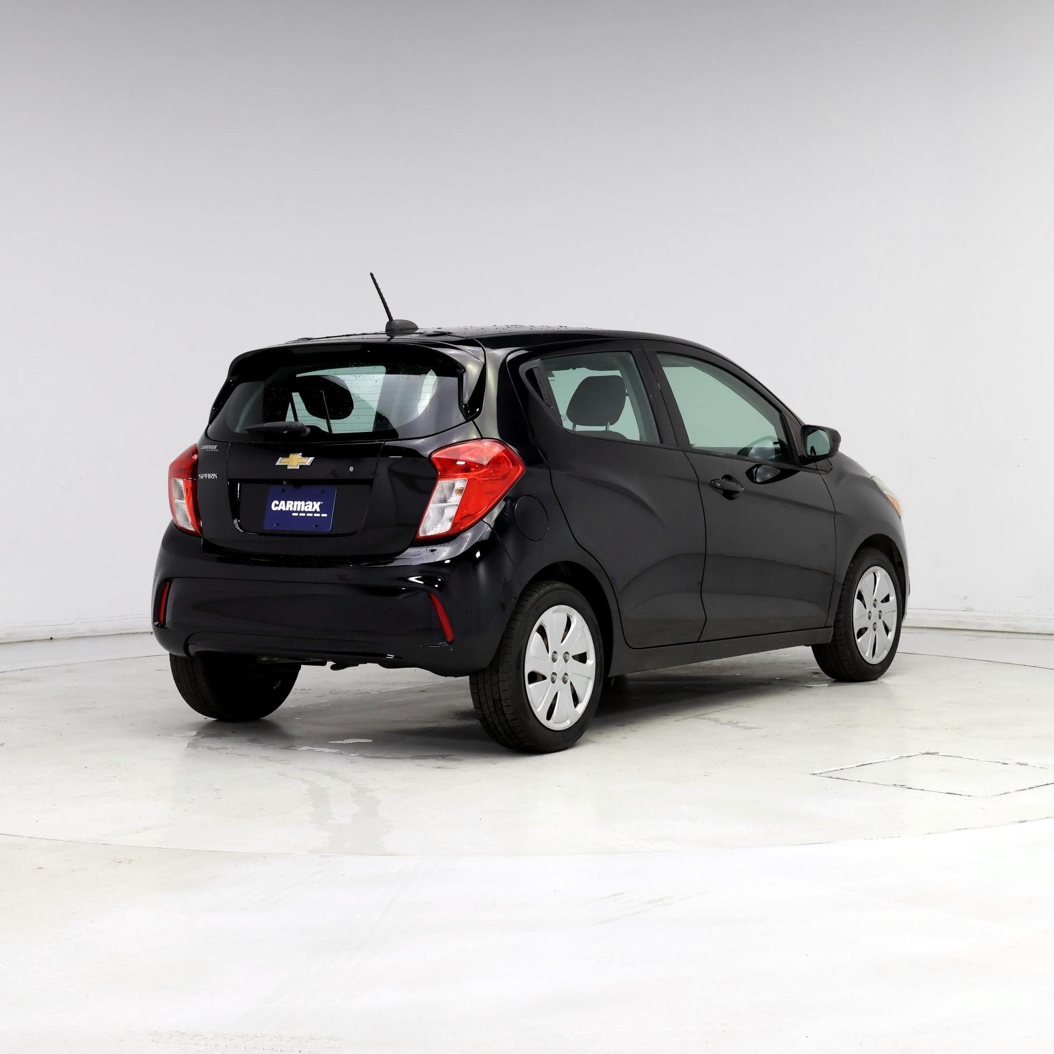 Thumbnail: 2017 Chevrolet Spark - 8