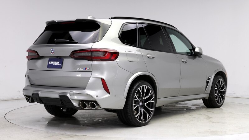 2023 BMW X5 M 8