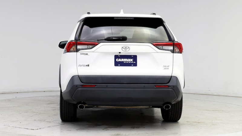 2020 Toyota RAV4 XLE Premium 6