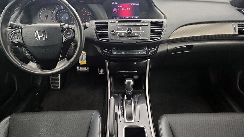 2017 Honda Accord Sport 9