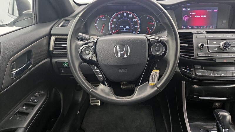 2017 Honda Accord Sport 10
