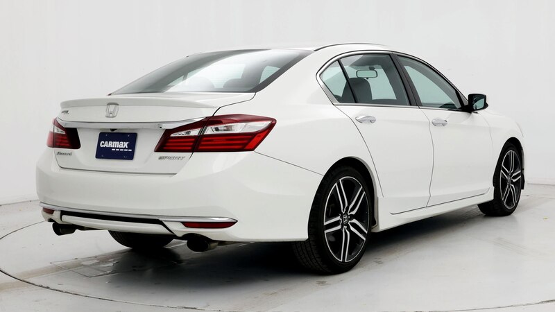 2017 Honda Accord Sport 8