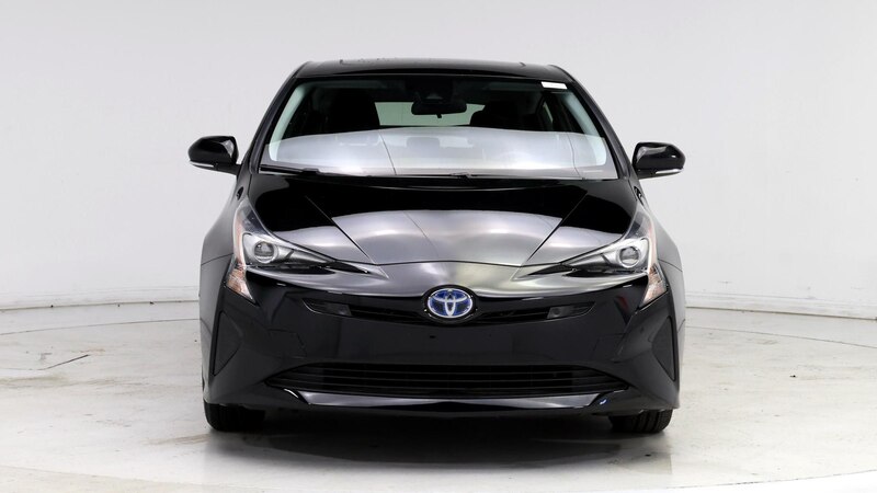 2017 Toyota Prius Three 5