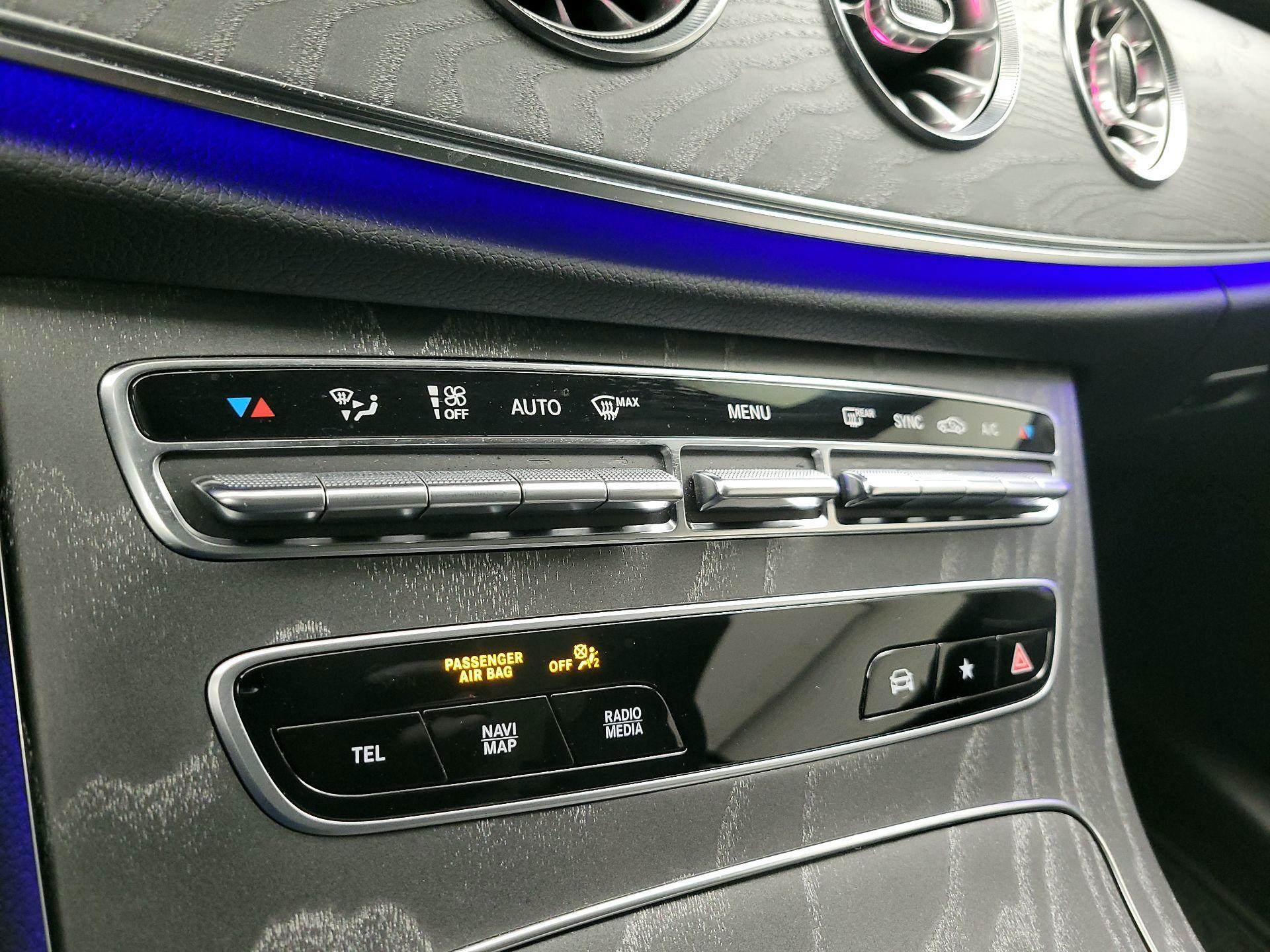 Thumbnail: 2022 Mercedes-Benz E-Class - 17