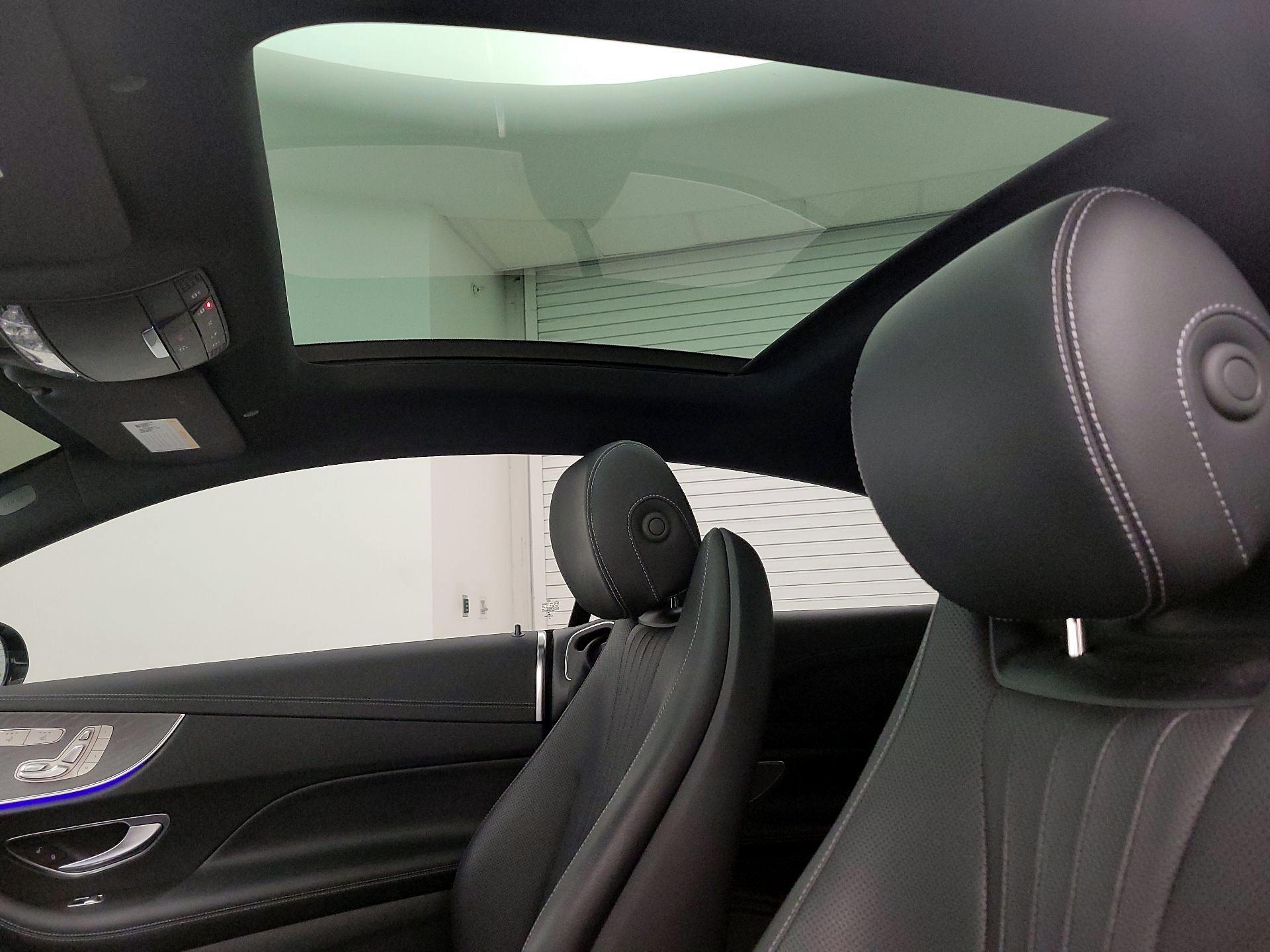 Thumbnail: 2022 Mercedes-Benz E-Class - 20