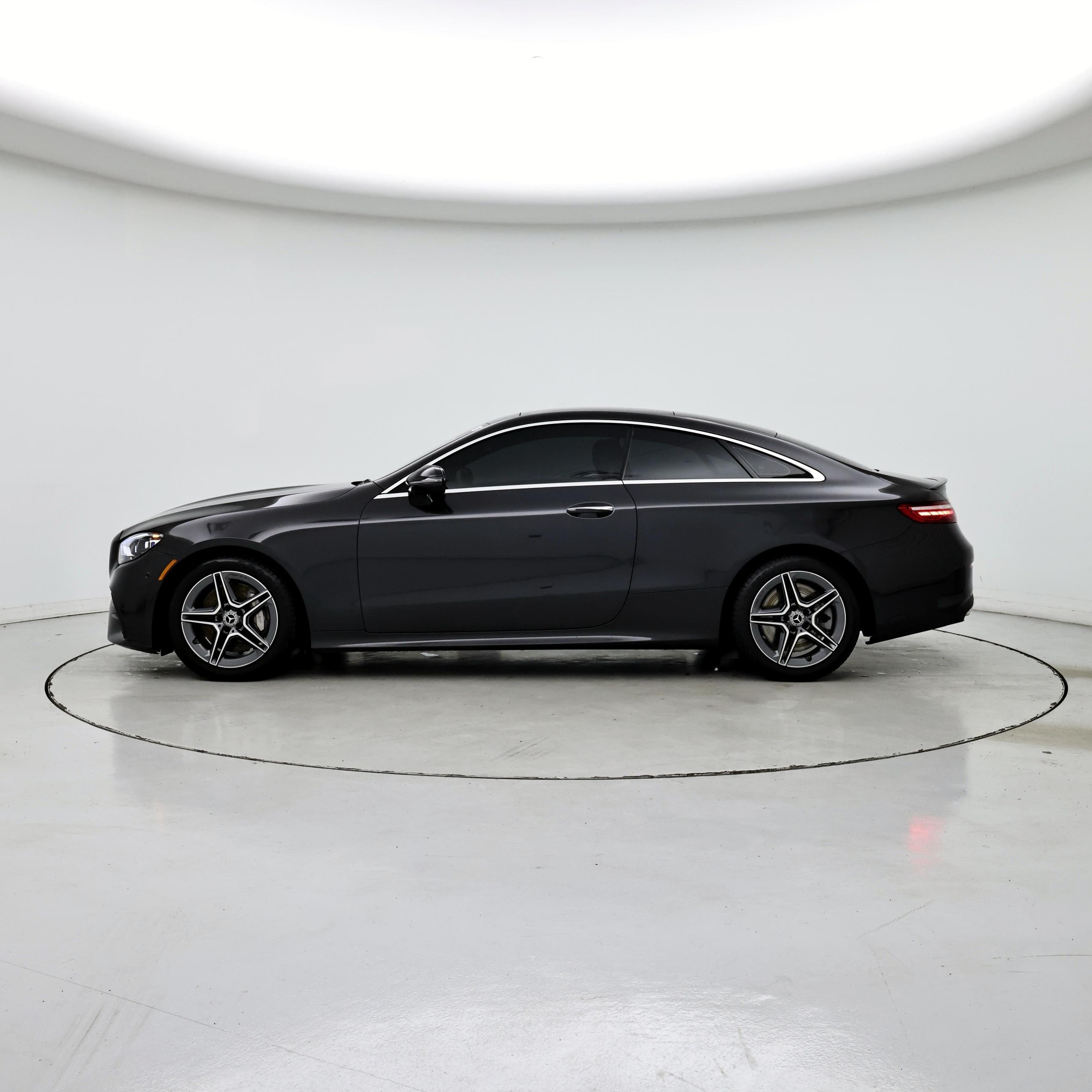 Thumbnail: 2022 Mercedes-Benz E-Class - 3