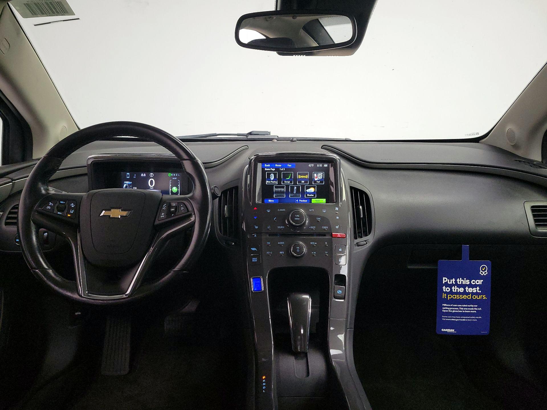 Thumbnail: 2015 Chevrolet Volt - 9