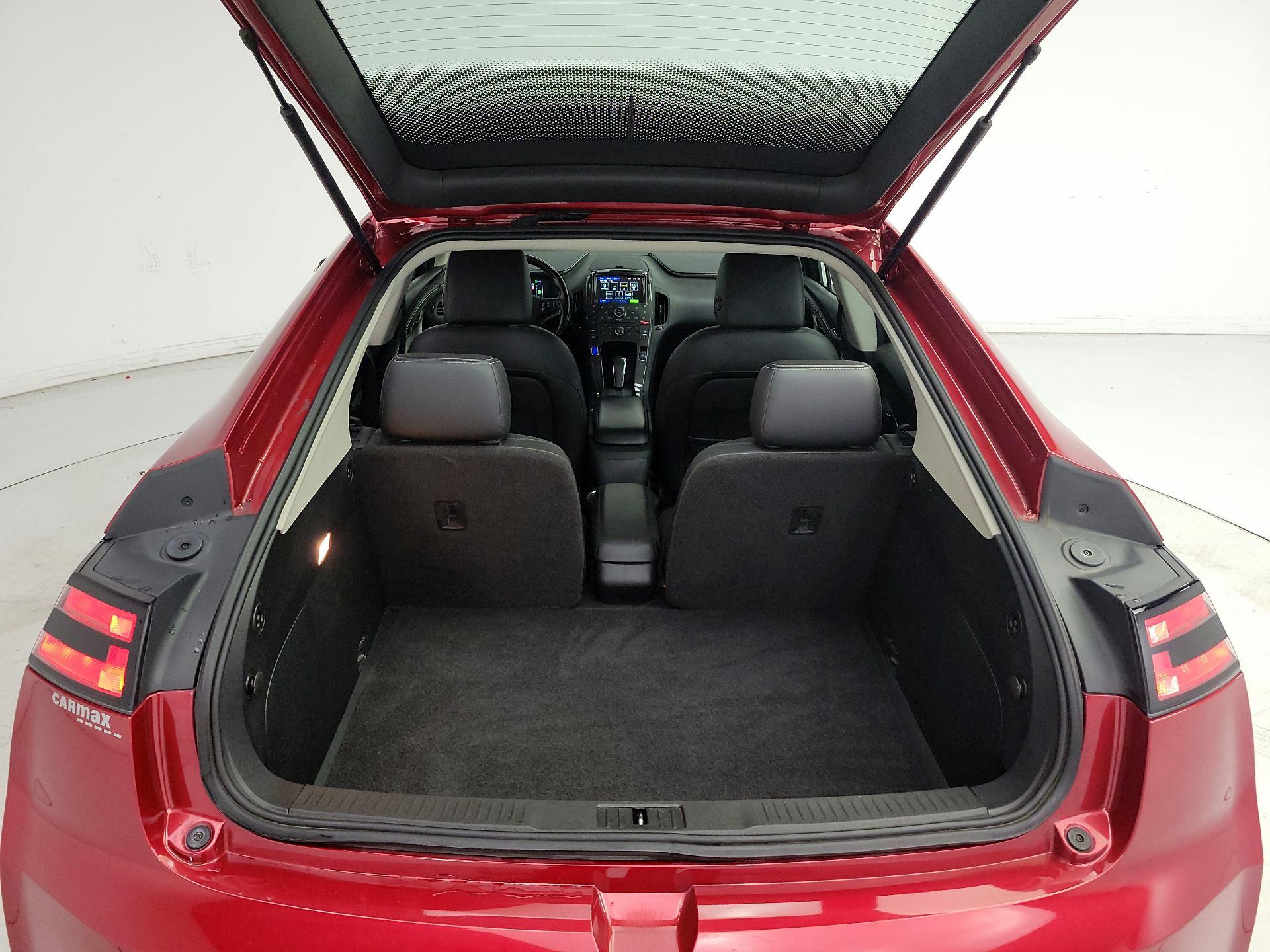 Thumbnail: 2015 Chevrolet Volt - 20