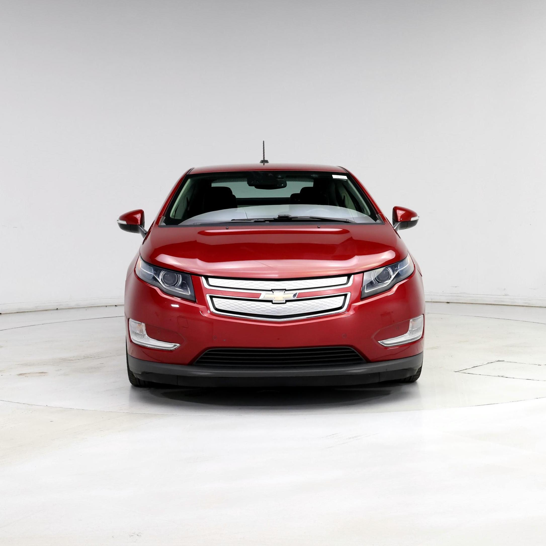 Thumbnail: 2015 Chevrolet Volt - 5