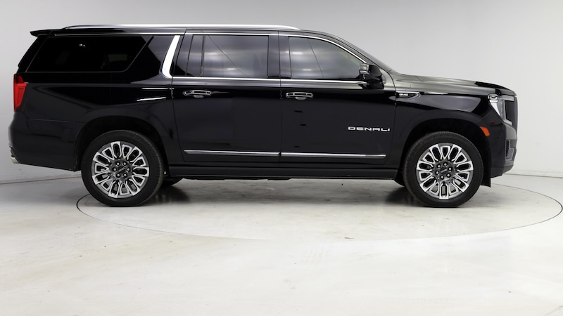 2023 GMC Yukon XL Denali Ultimate 7