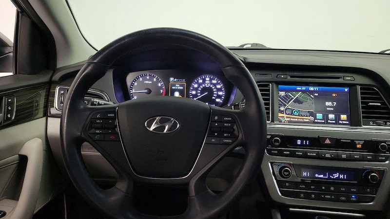 2017 Hyundai Sonata Limited 10