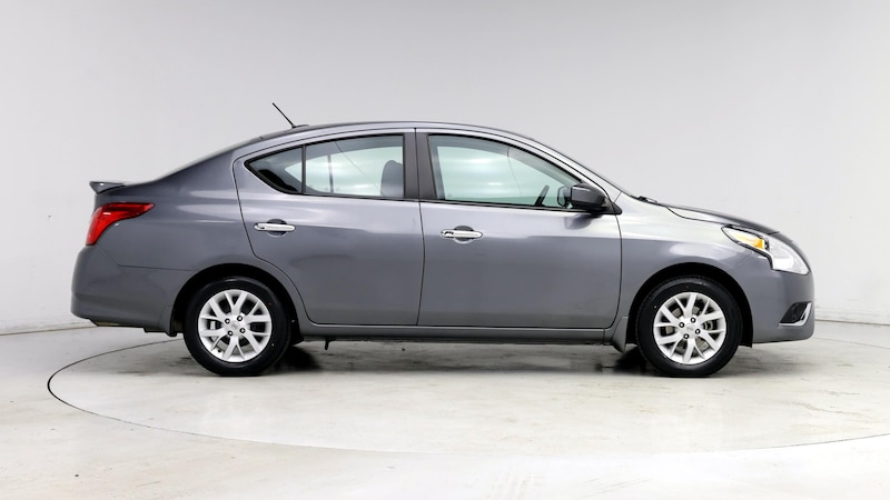 2019 Nissan Versa SV 7