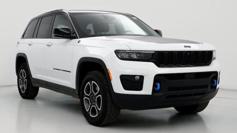 2022 Jeep Grand Cherokee Trailhawk 4xe Hero Image