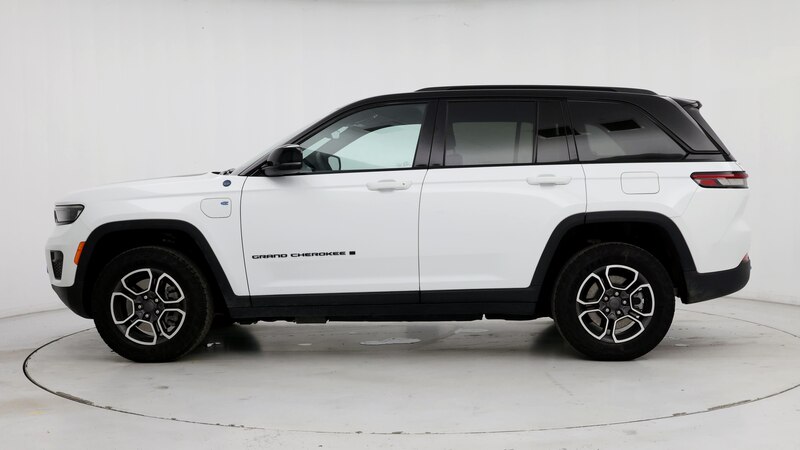 2022 Jeep Grand Cherokee Trailhawk 4xe 3