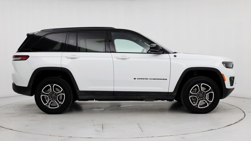 2022 Jeep Grand Cherokee Trailhawk 4xe 7