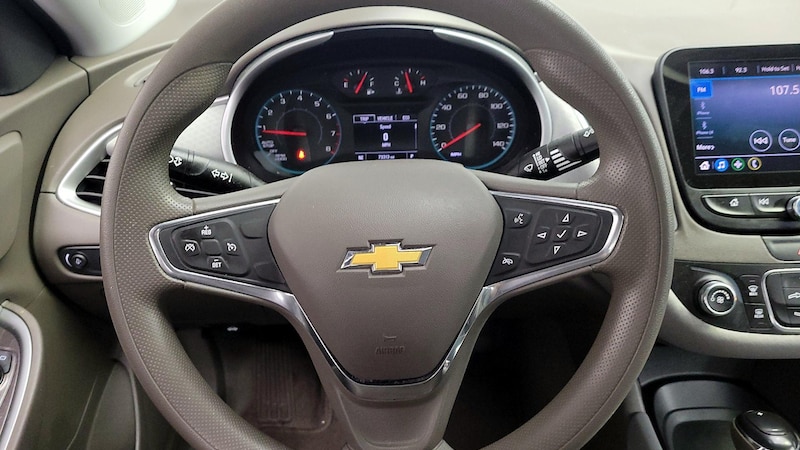 2019 Chevrolet Malibu LS 10