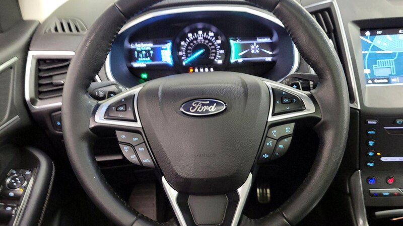 2016 Ford Edge Sport 10