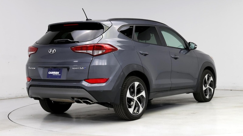 2016 Hyundai Tucson Sport 8