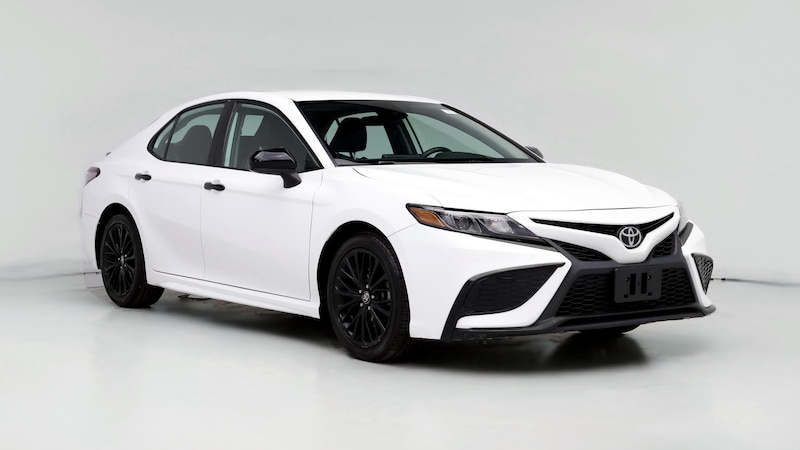 2021 Toyota Camry SE Hero Image