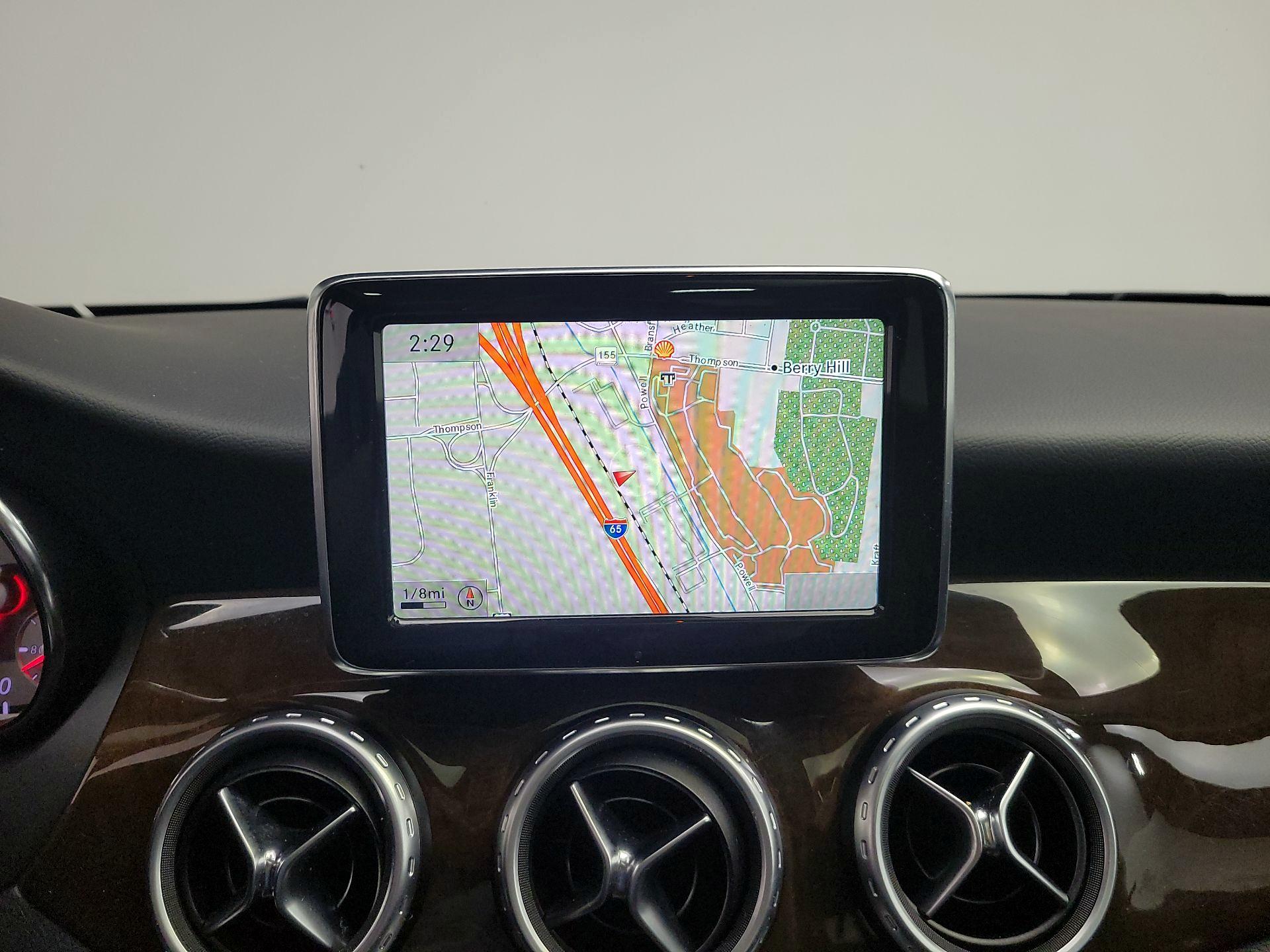 Thumbnail: 2015 Mercedes-Benz GLA - 14