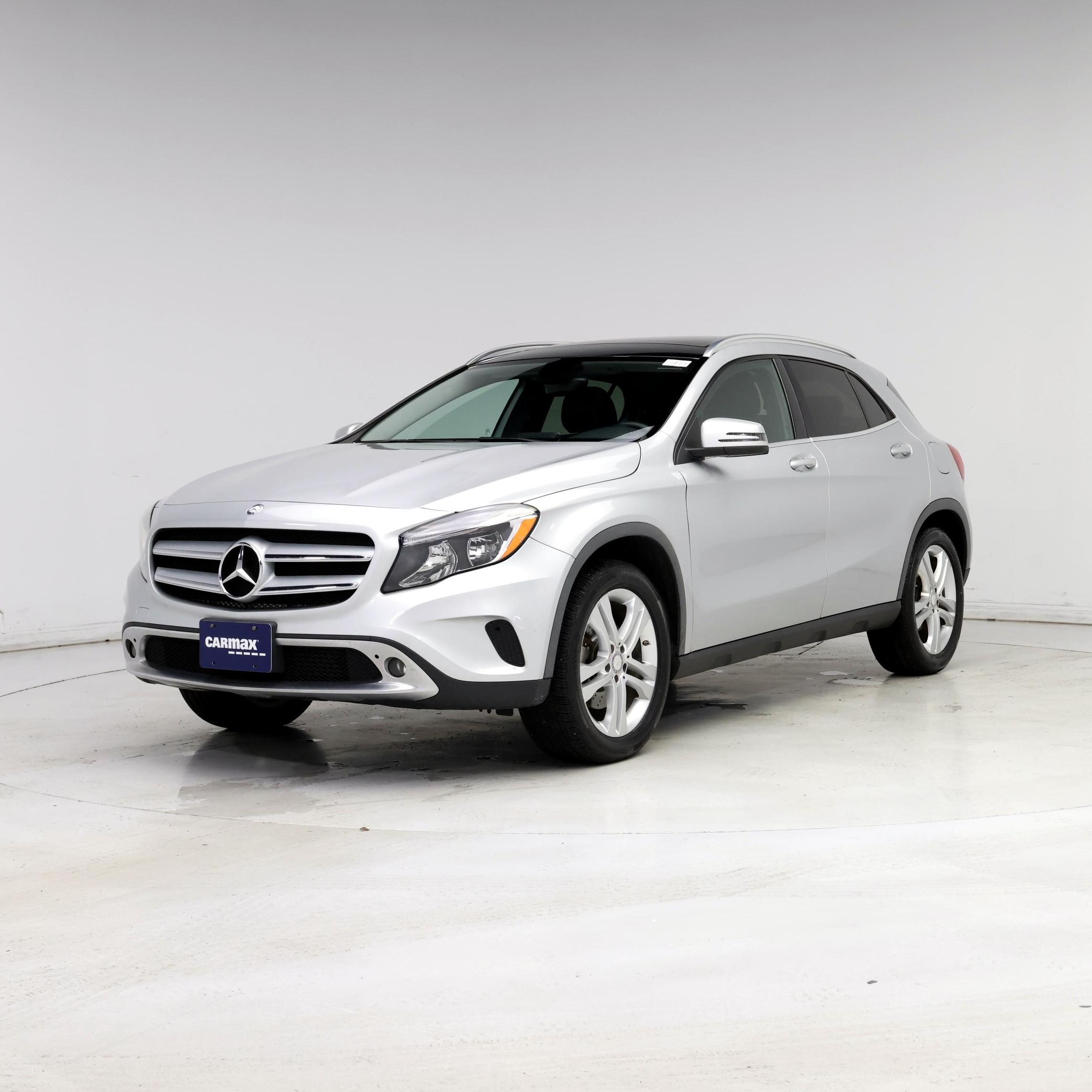 Thumbnail: 2015 Mercedes-Benz GLA - 4