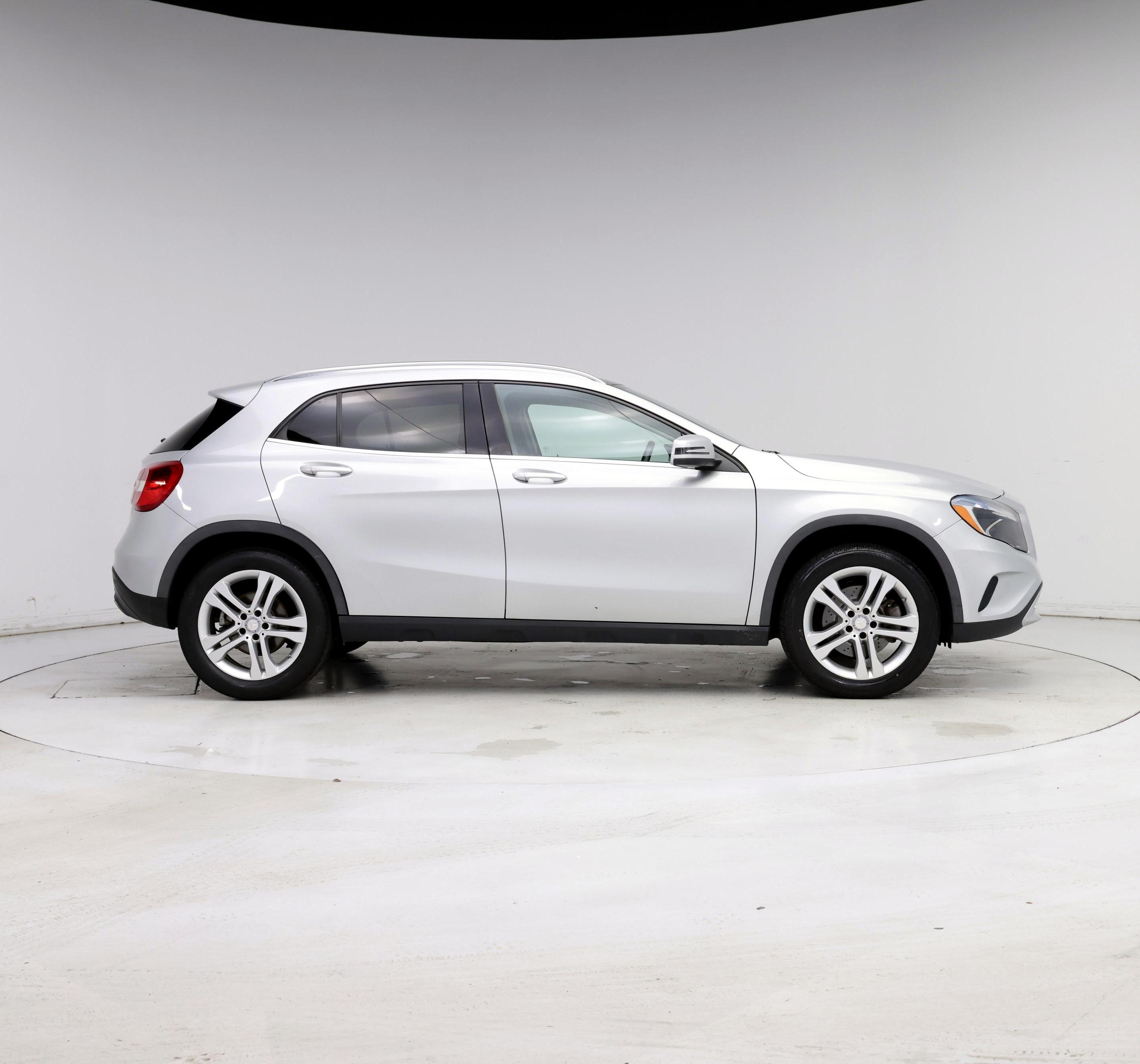 Thumbnail: 2015 Mercedes-Benz GLA - 7