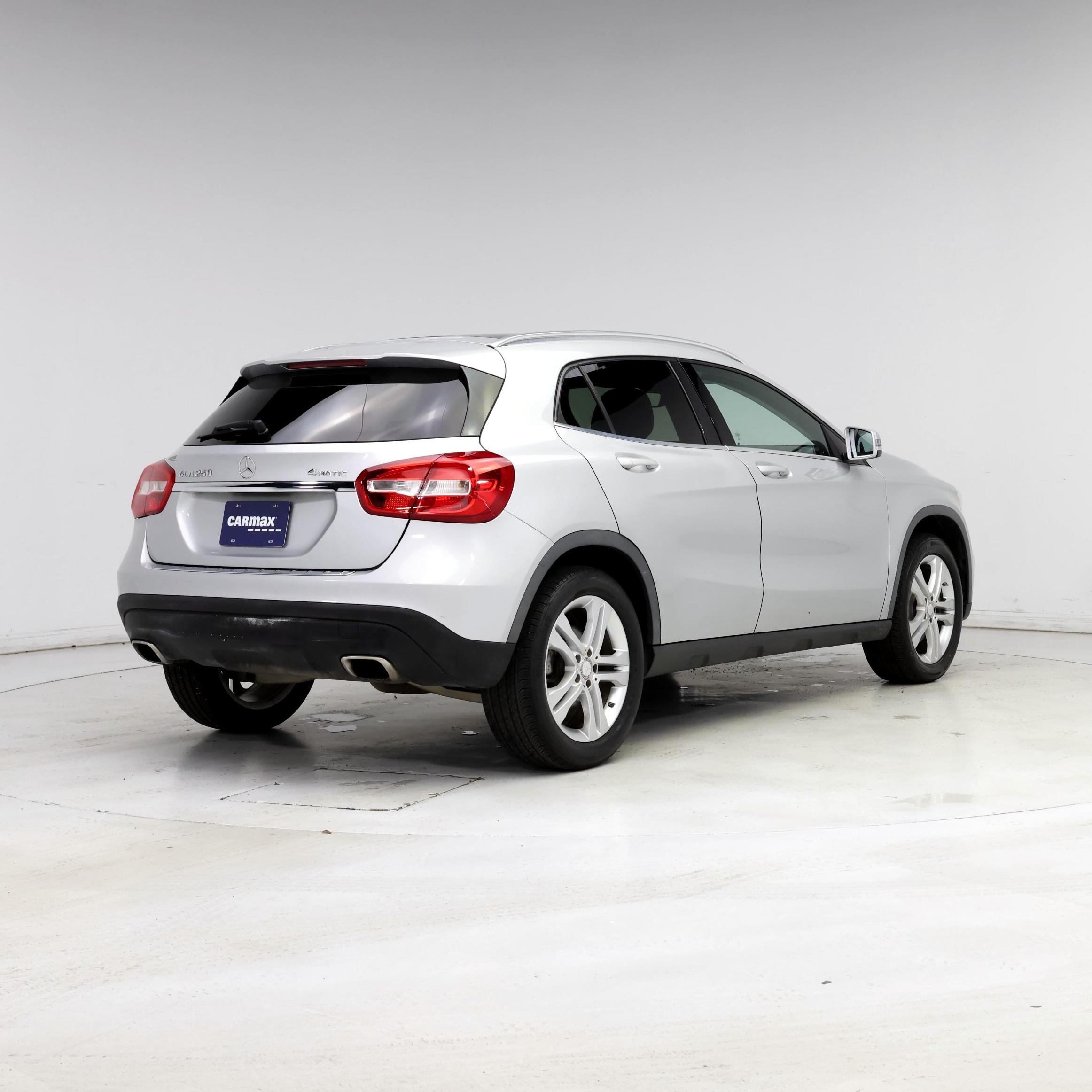 Thumbnail: 2015 Mercedes-Benz GLA - 8