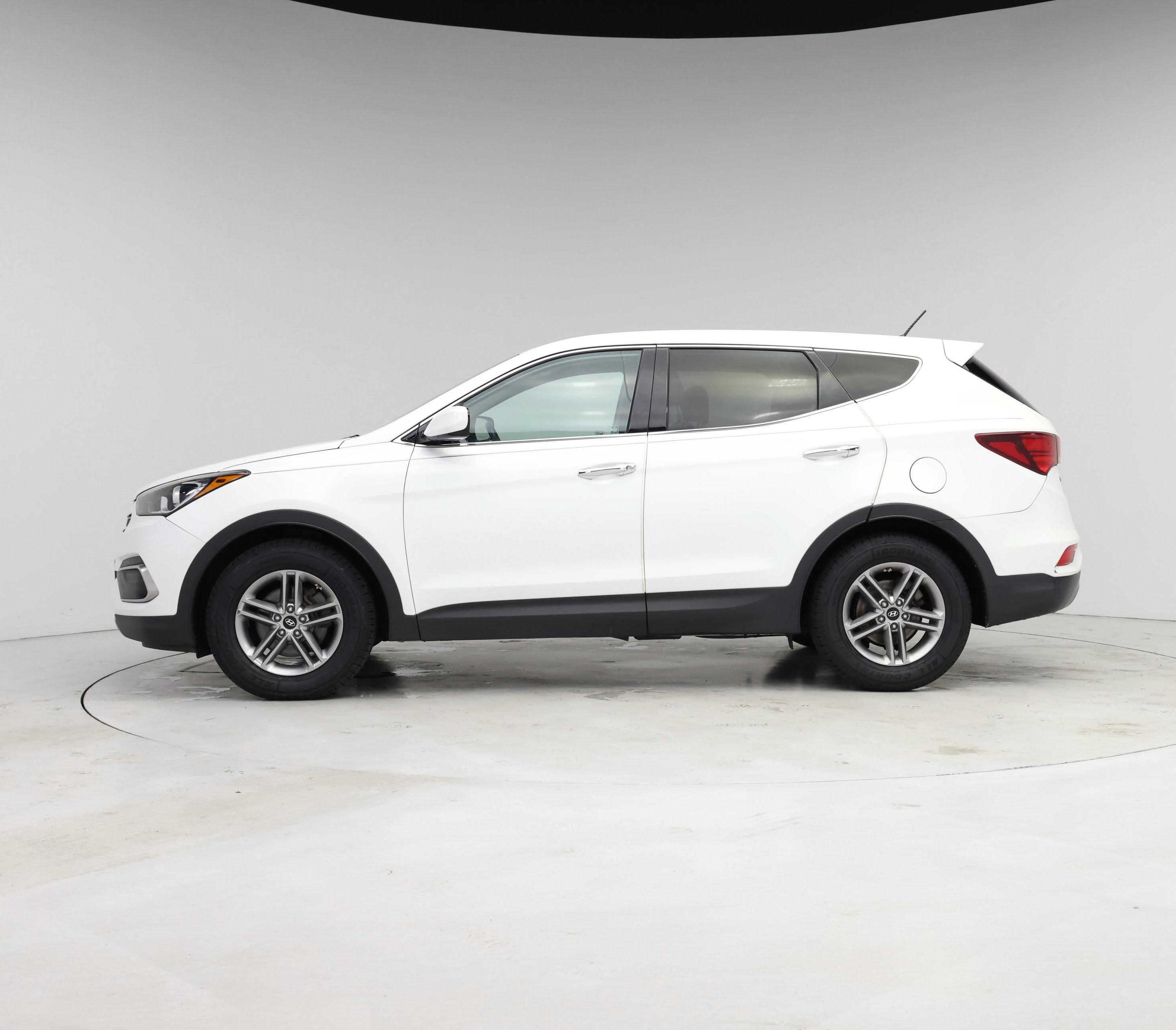 Thumbnail: 2018 Hyundai Santa Fe - 3
