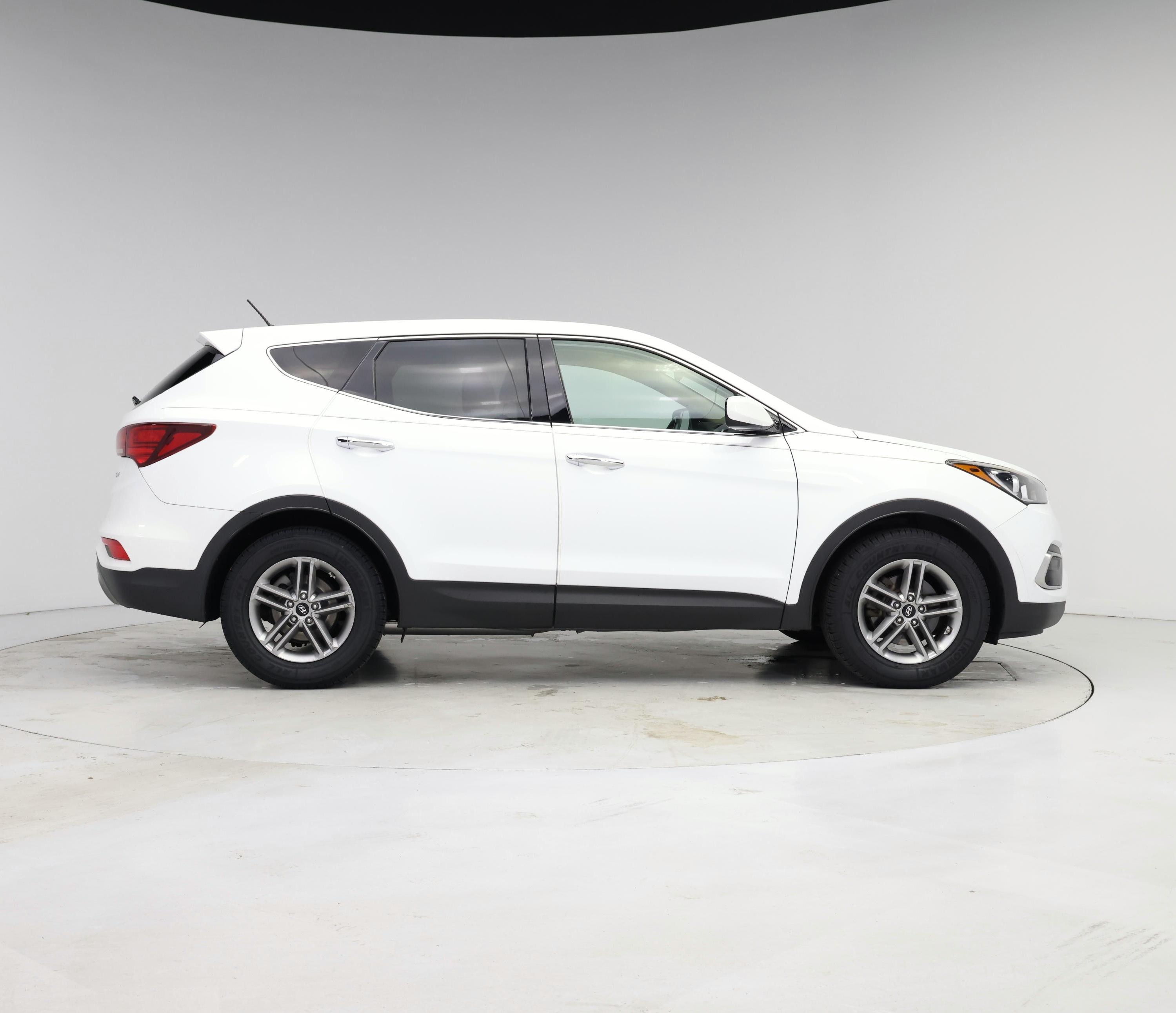 Thumbnail: 2018 Hyundai Santa Fe - 7