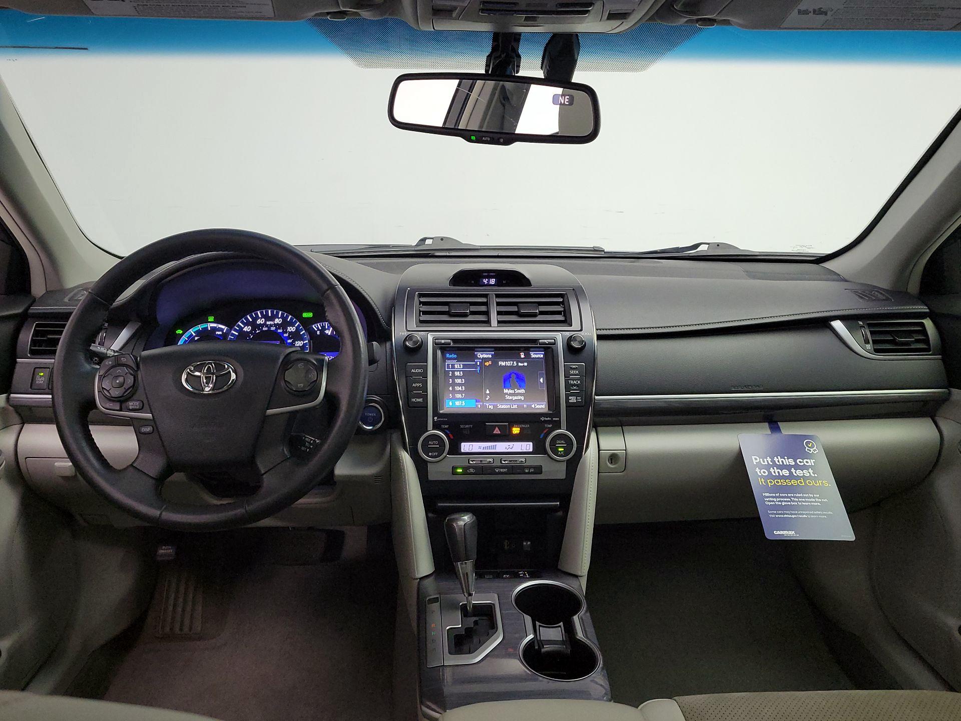 Thumbnail: 2014 Toyota Camry - 9