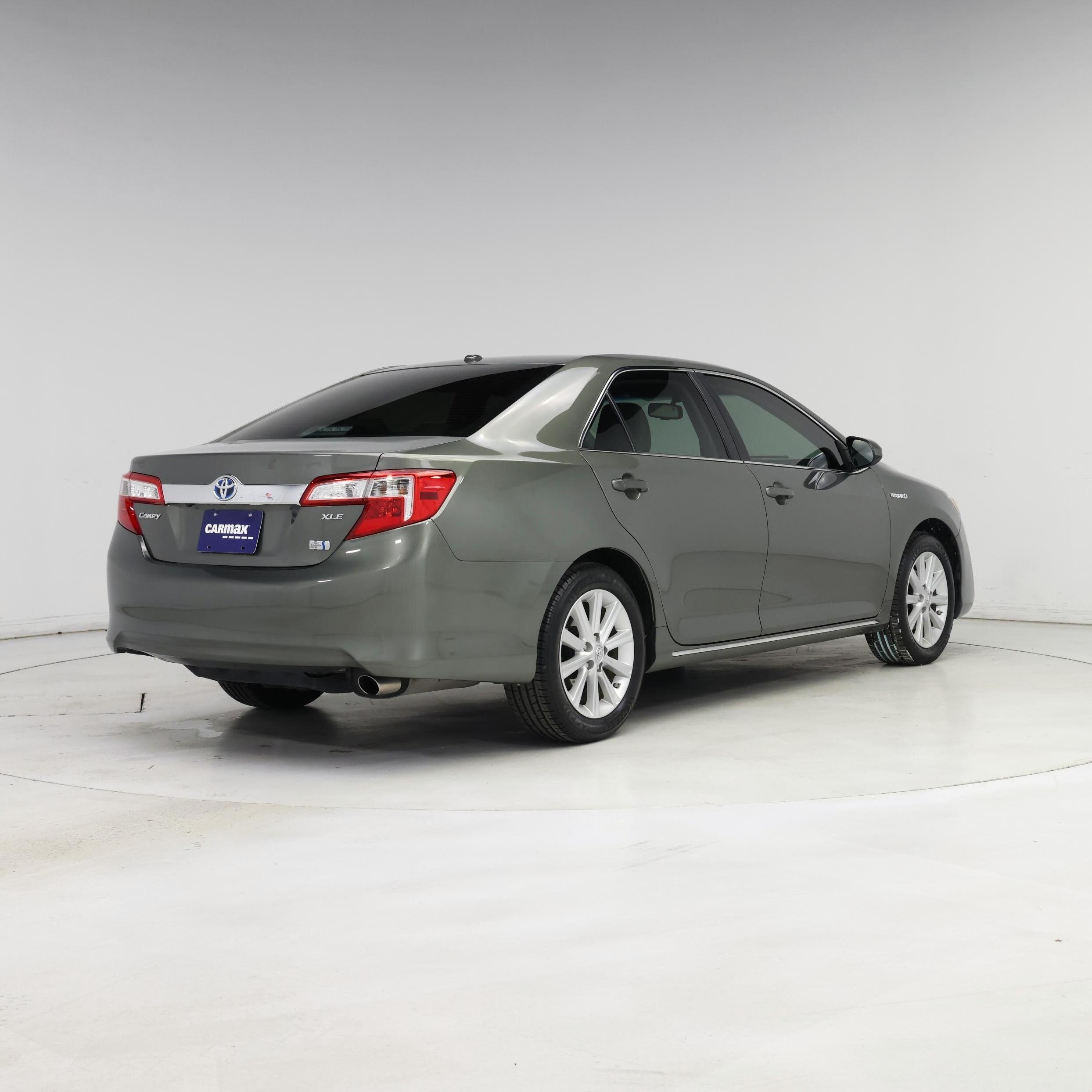 Thumbnail: 2014 Toyota Camry - 8