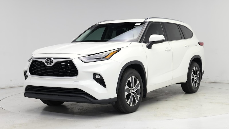 2021 Toyota Highlander XLE 4