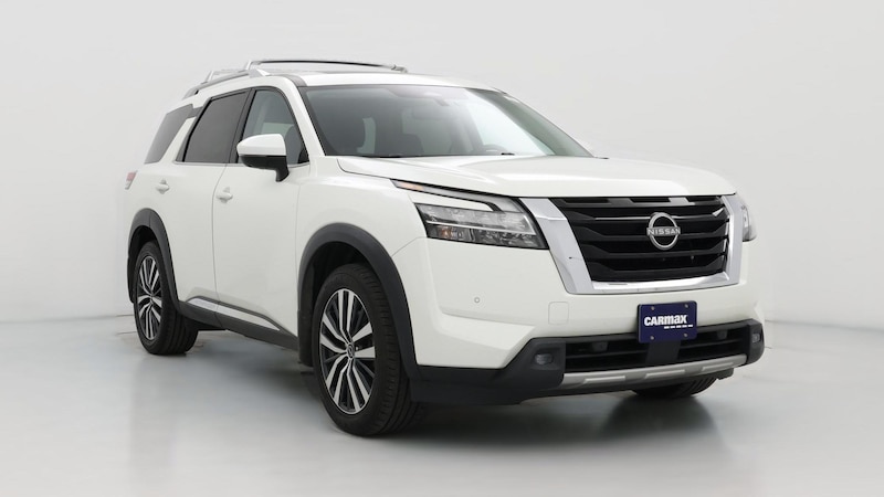 2022 Nissan Pathfinder Platinum Hero Image