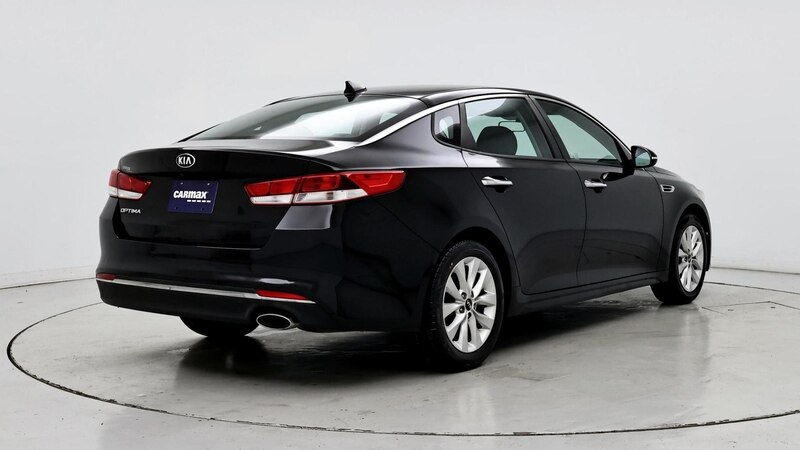 2016 Kia Optima LX 8