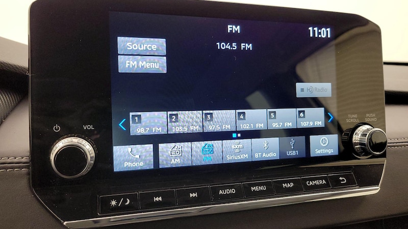 2023 Mitsubishi Outlander SE 16